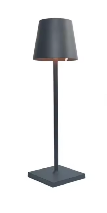 Wiederaufladbare LED-Tischlampe mit Stil und Funktion